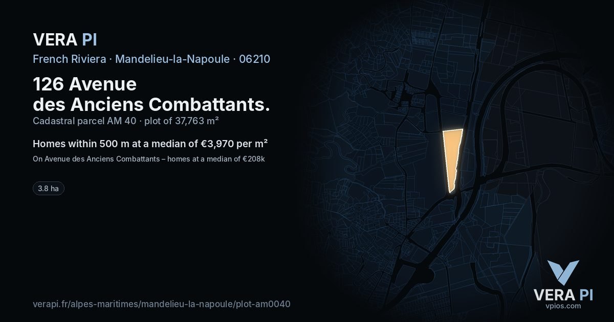 126 Avenue des Anciens Combattants, Mandelieu-la-Napoule at night – the plot lit, the parcels around coloured by the prices near them