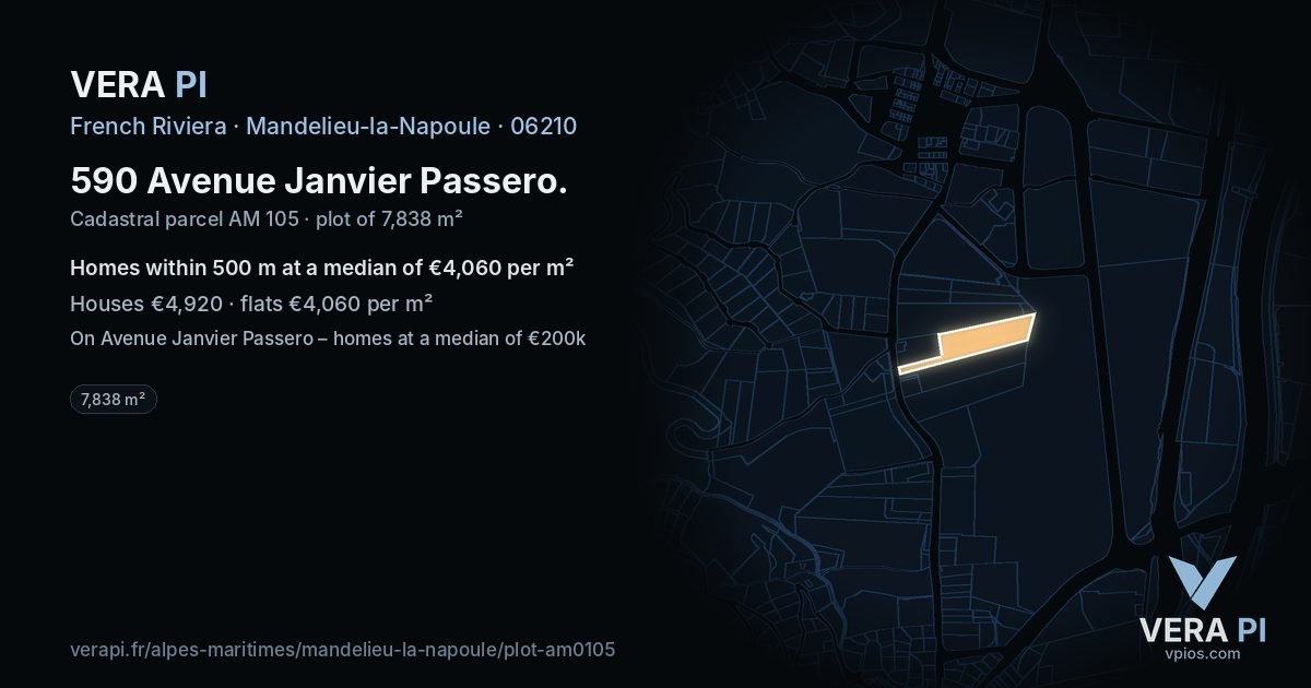 590 Avenue Janvier Passero, Mandelieu-la-Napoule at night – the plot lit, the parcels around coloured by the prices near them
