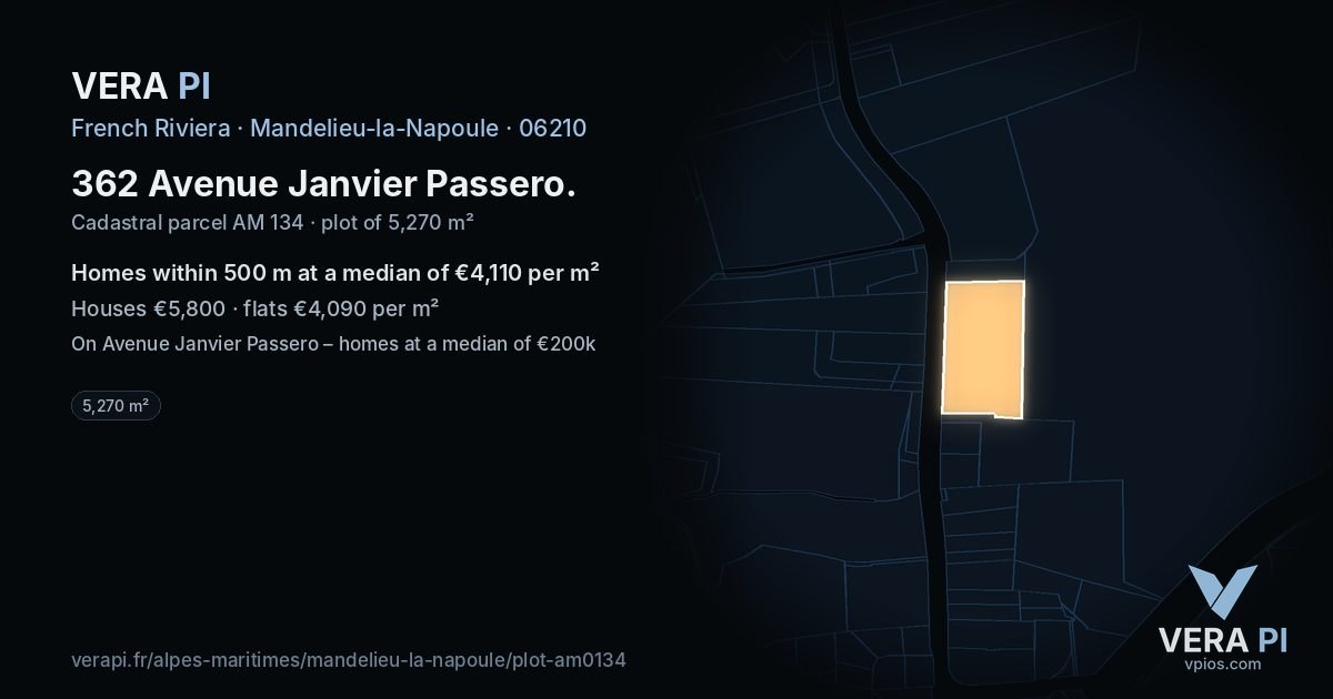 362 Avenue Janvier Passero, Mandelieu-la-Napoule at night – the plot lit, the parcels around coloured by the prices near them