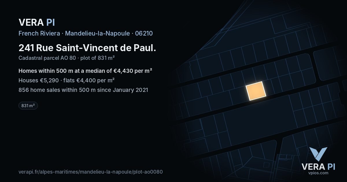 241 Rue Saint-Vincent de Paul, Mandelieu-la-Napoule at night – the plot lit, the parcels around coloured by the prices near them