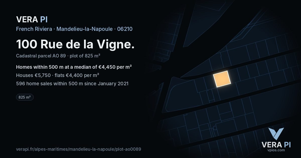 100 Rue de la Vigne, Mandelieu-la-Napoule at night – the plot lit, the parcels around coloured by the prices near them