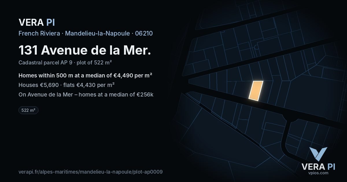 131 Avenue de la Mer, Mandelieu-la-Napoule at night – the plot lit, the parcels around coloured by the prices near them
