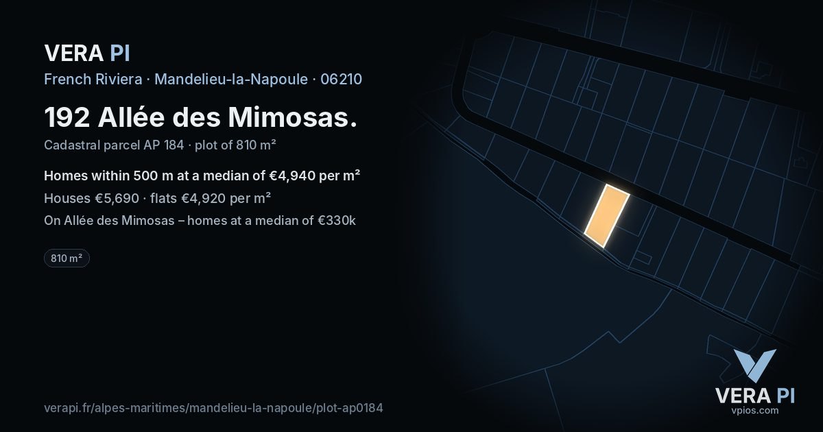 192 Allée des Mimosas, Mandelieu-la-Napoule at night – the plot lit, the parcels around coloured by the prices near them