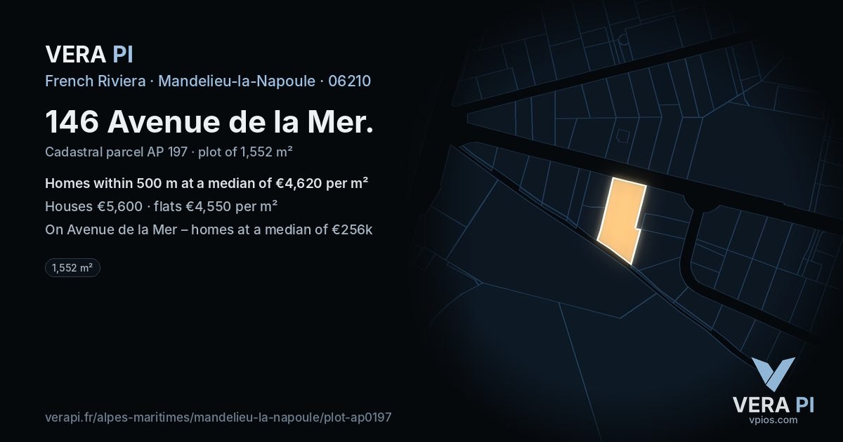 146 Avenue de la Mer, Mandelieu-la-Napoule at night – the plot lit, the parcels around coloured by the prices near them