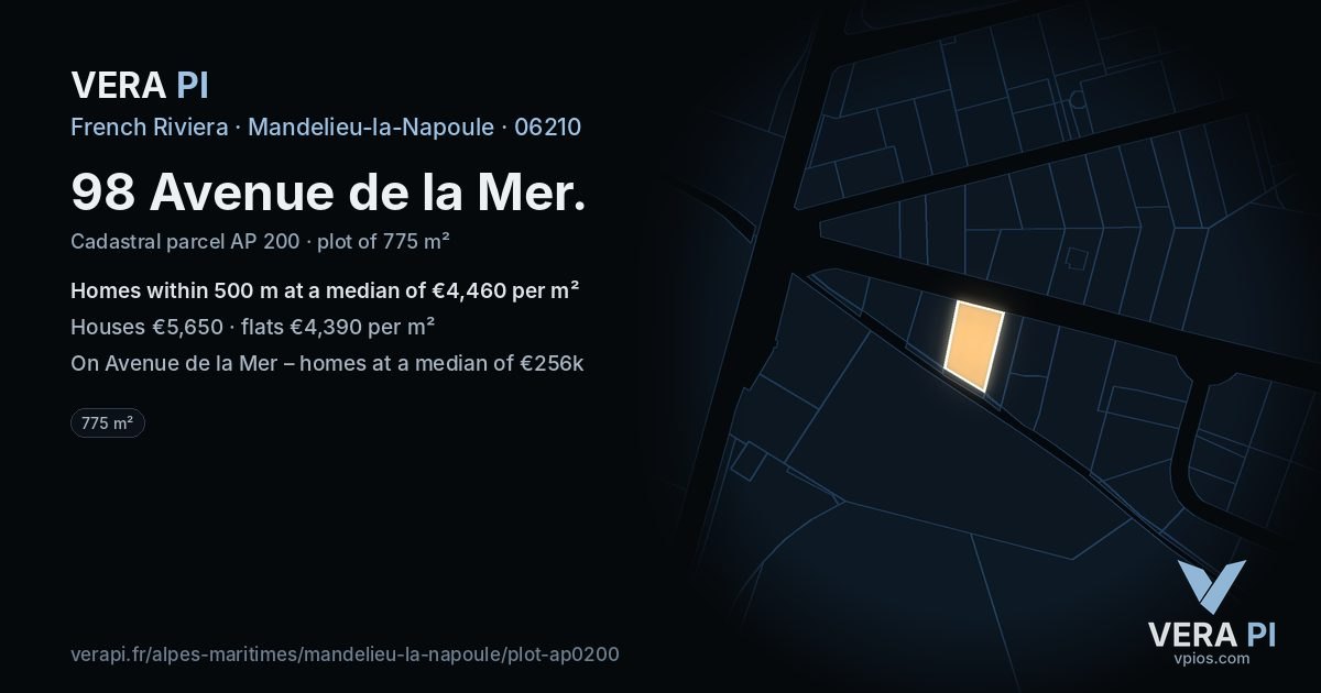 98 Avenue de la Mer, Mandelieu-la-Napoule at night – the plot lit, the parcels around coloured by the prices near them