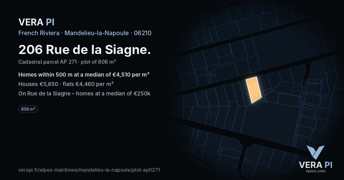 206 Rue de la Siagne, Mandelieu-la-Napoule at night – the plot lit, the parcels around coloured by the prices near them
