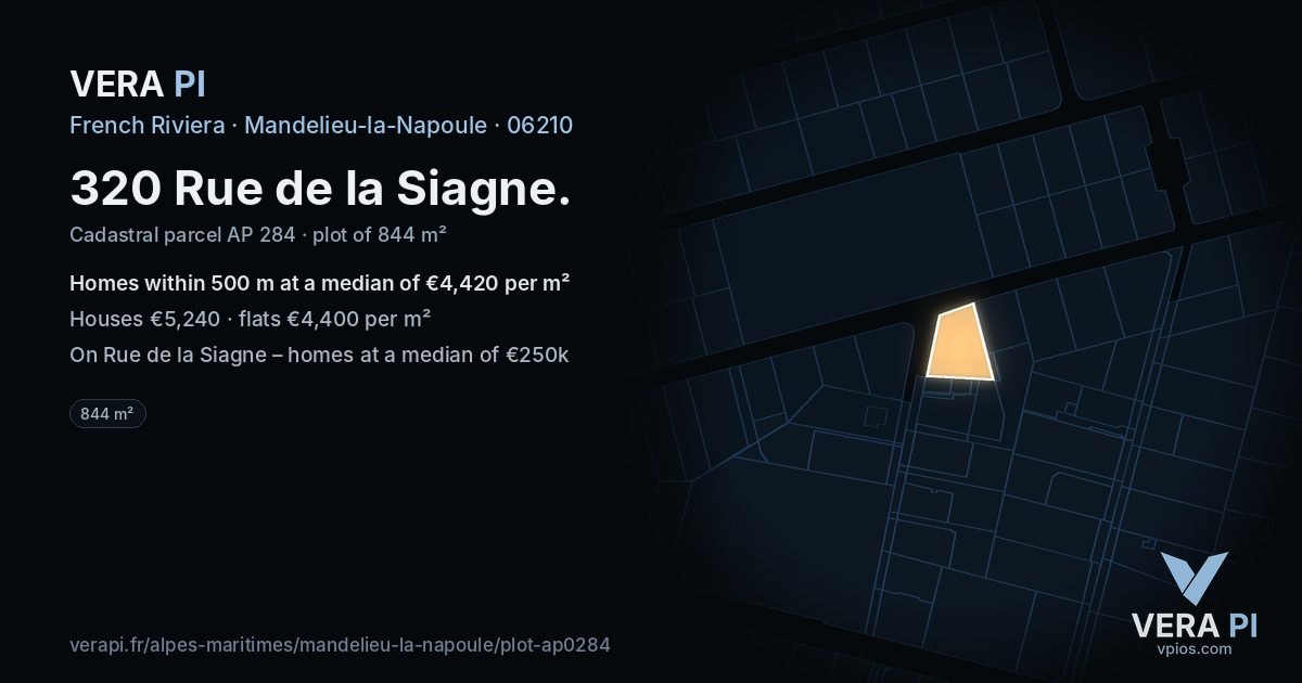 320 Rue de la Siagne, Mandelieu-la-Napoule at night – the plot lit, the parcels around coloured by the prices near them