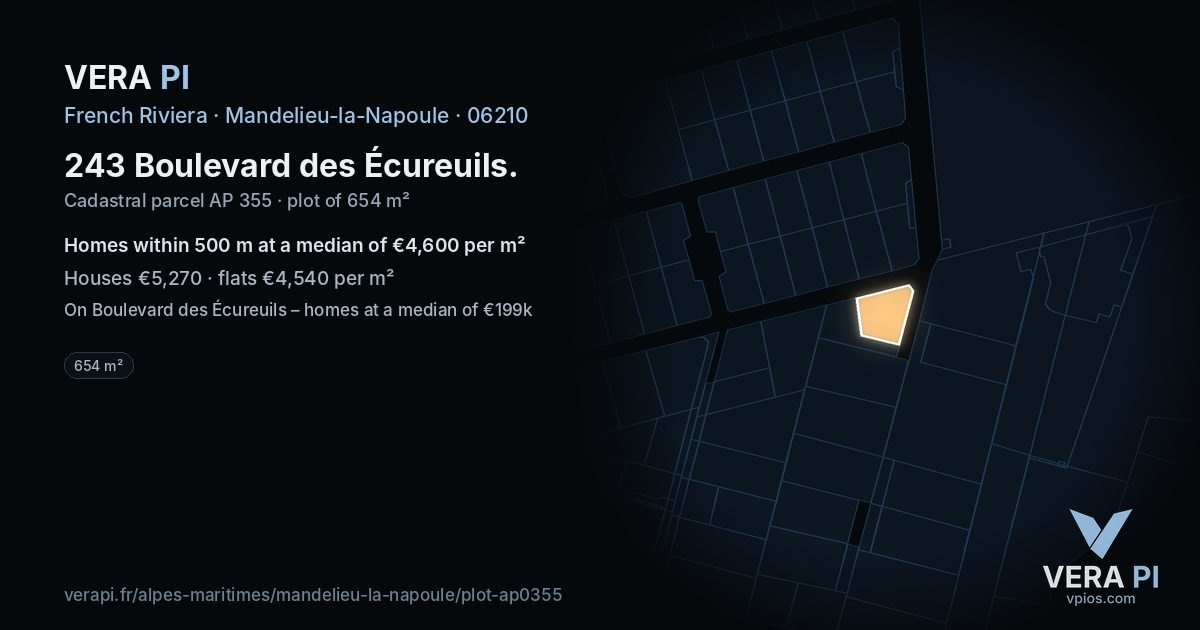 243 Boulevard des Écureuils, Mandelieu-la-Napoule at night – the plot lit, the parcels around coloured by the prices near them
