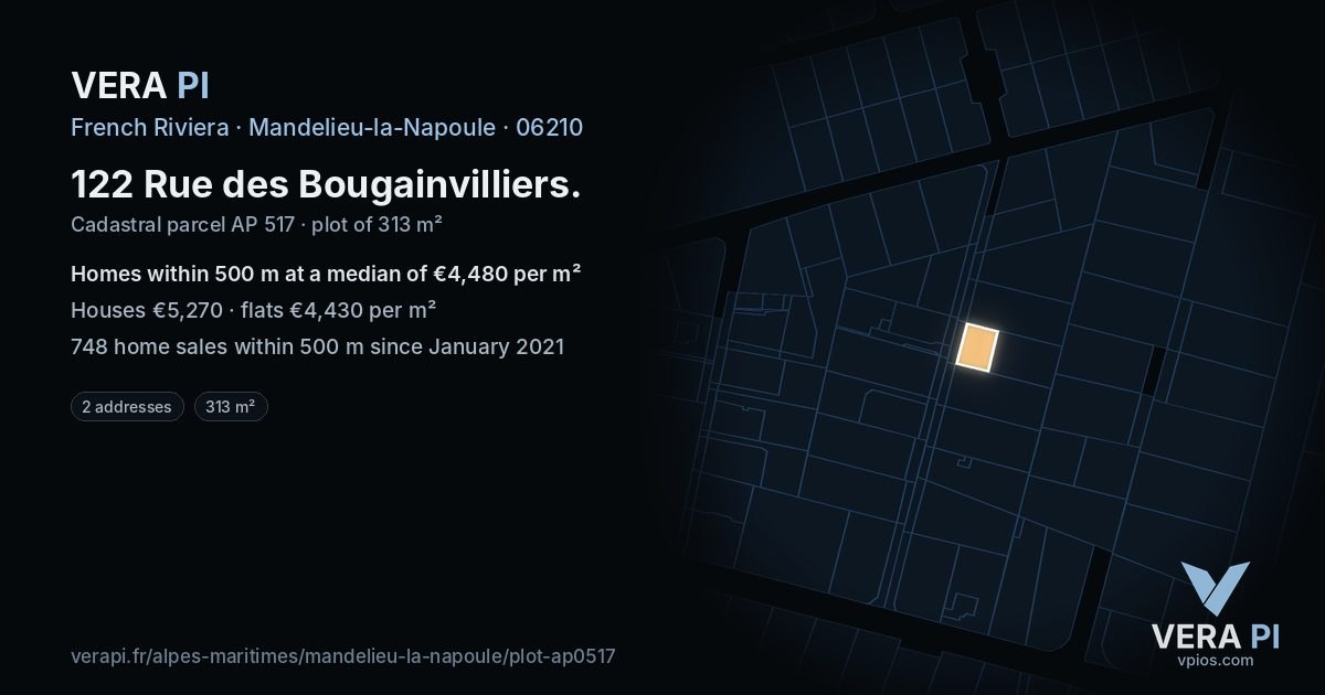 122 Rue des Bougainvilliers, Mandelieu-la-Napoule at night – the plot lit, the parcels around coloured by the prices near them