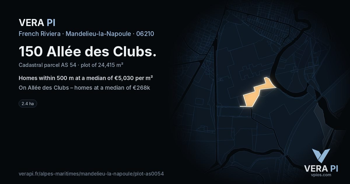 150 Allée des Clubs, Mandelieu-la-Napoule at night – the plot lit, the parcels around coloured by the prices near them