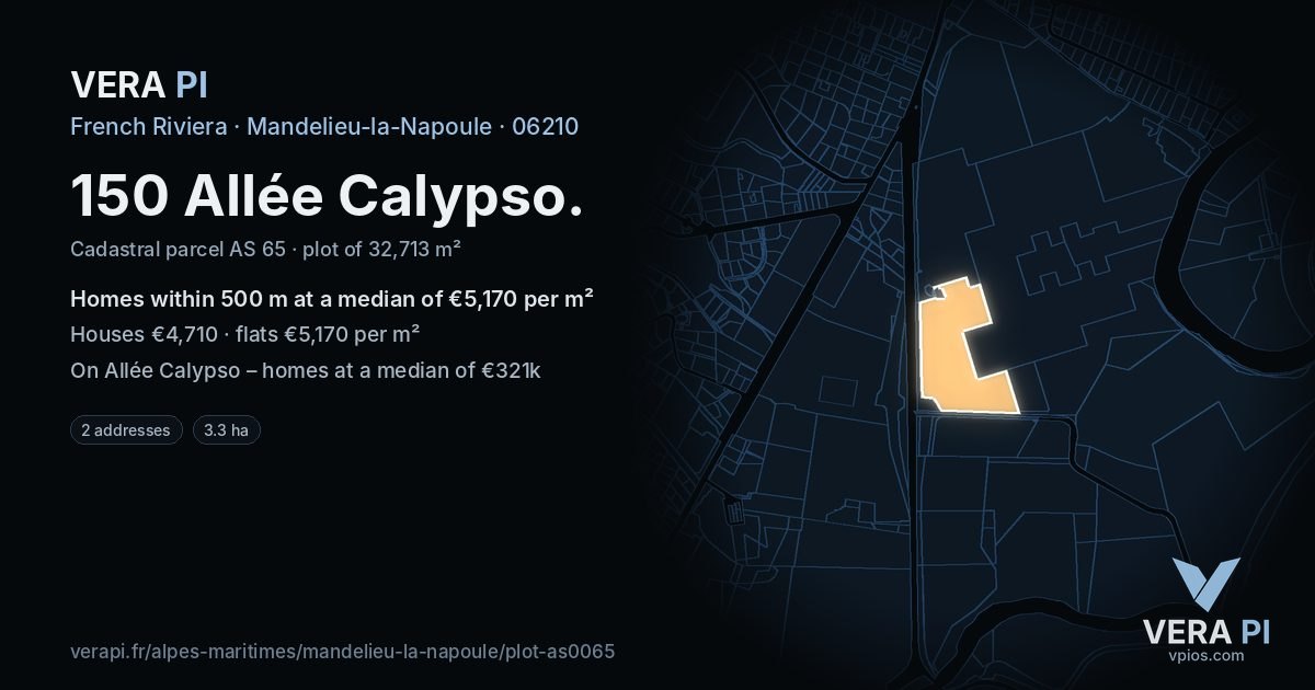 150 Allée Calypso, Mandelieu-la-Napoule at night – the plot lit, the parcels around coloured by the prices near them