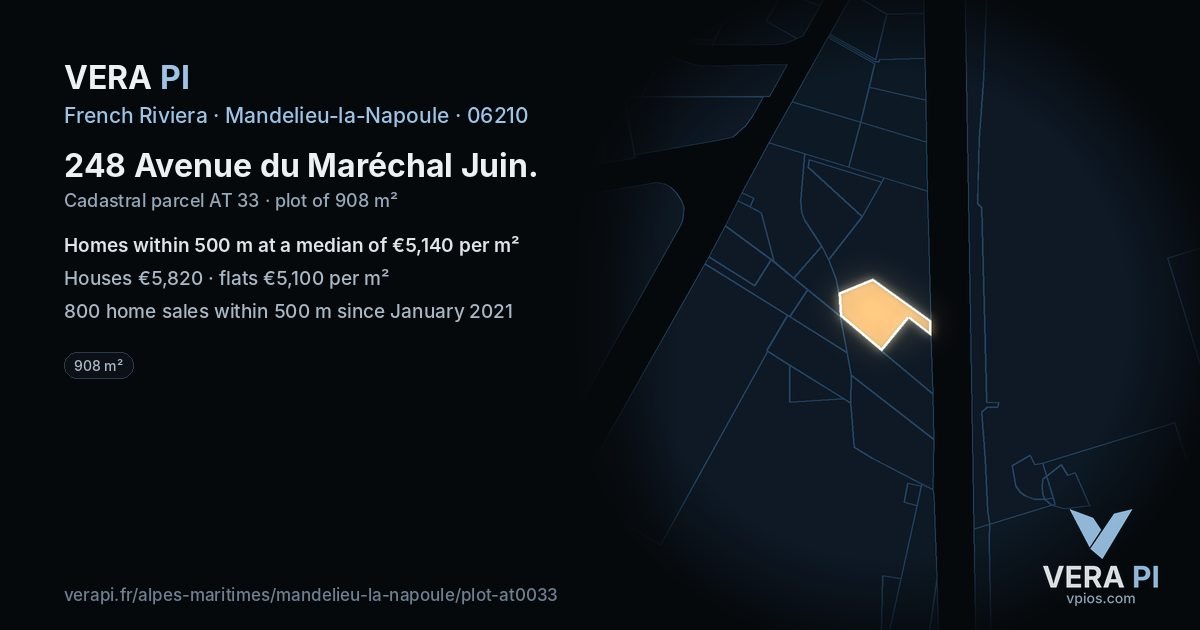 248 Avenue du Maréchal Juin, Mandelieu-la-Napoule at night – the plot lit, the parcels around coloured by the prices near them
