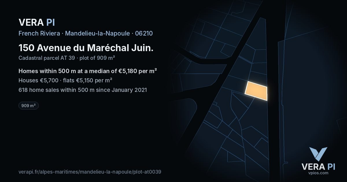 150 Avenue du Maréchal Juin, Mandelieu-la-Napoule at night – the plot lit, the parcels around coloured by the prices near them
