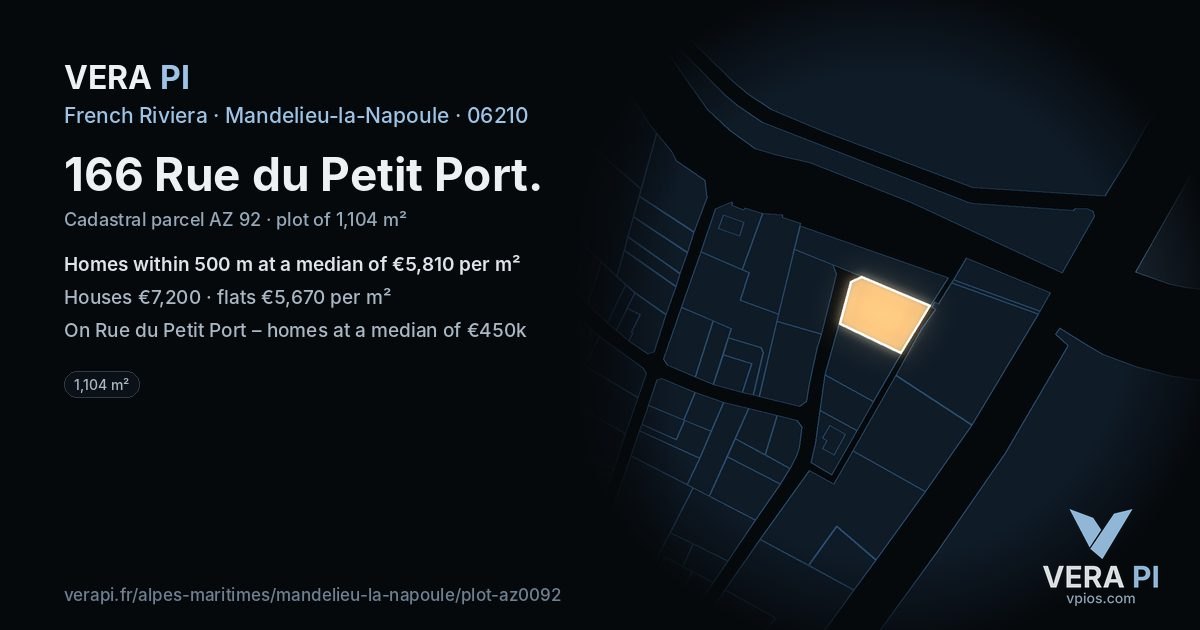 166 Rue du Petit Port, Mandelieu-la-Napoule at night – the plot lit, the parcels around coloured by the prices near them