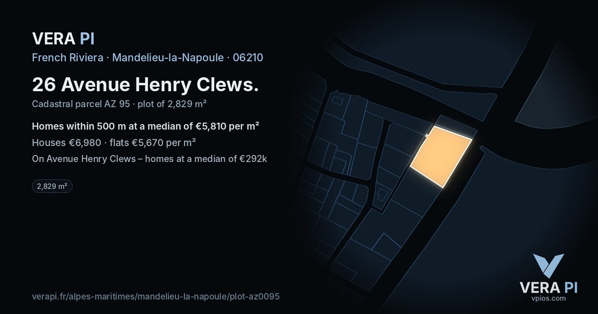 26 Avenue Henry Clews, Mandelieu-la-Napoule at night – the plot lit, the parcels around coloured by the prices near them