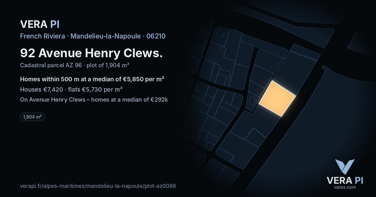 92 Avenue Henry Clews, Mandelieu-la-Napoule at night – the plot lit, the parcels around coloured by the prices near them