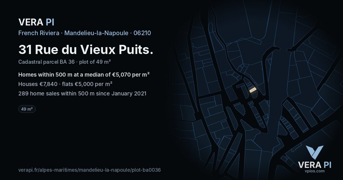31 Rue du Vieux Puits, Mandelieu-la-Napoule at night – the plot lit, the parcels around coloured by the prices near them