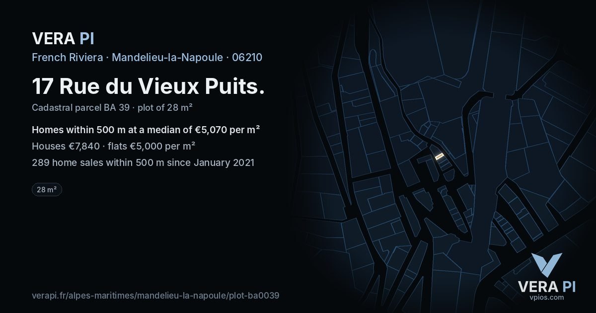 17 Rue du Vieux Puits, Mandelieu-la-Napoule at night – the plot lit, the parcels around coloured by the prices near them