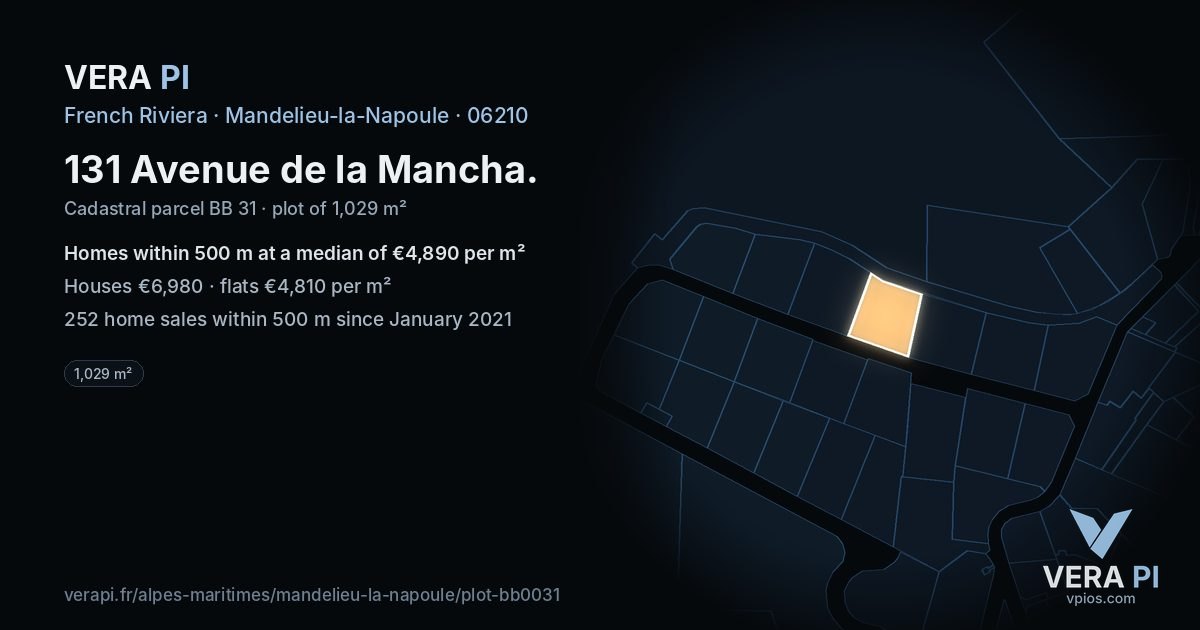 131 Avenue de la Mancha, Mandelieu-la-Napoule at night – the plot lit, the parcels around coloured by the prices near them
