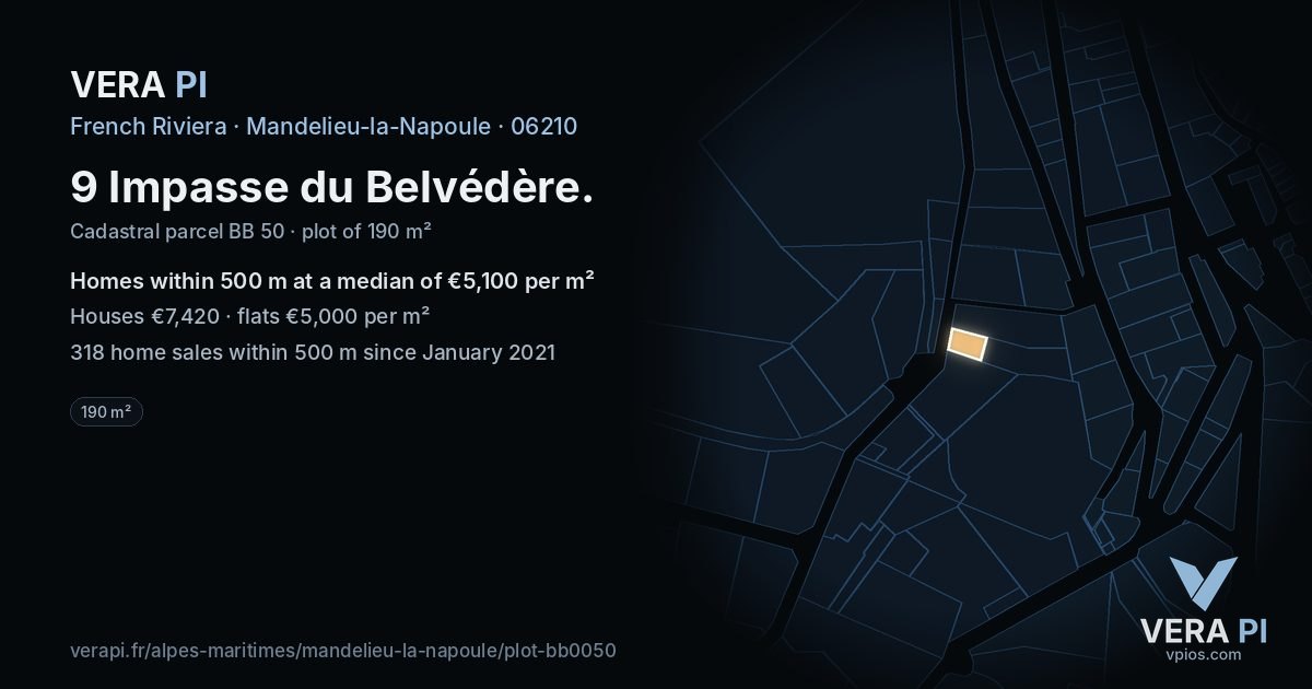 9 Impasse du Belvédère, Mandelieu-la-Napoule at night – the plot lit, the parcels around coloured by the prices near them