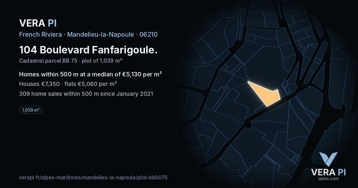 104 Boulevard Fanfarigoule, Mandelieu-la-Napoule at night – the plot lit, the parcels around coloured by the prices near them