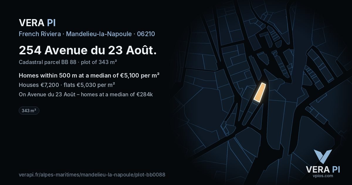 254 Avenue du 23 Août, Mandelieu-la-Napoule at night – the plot lit, the parcels around coloured by the prices near them