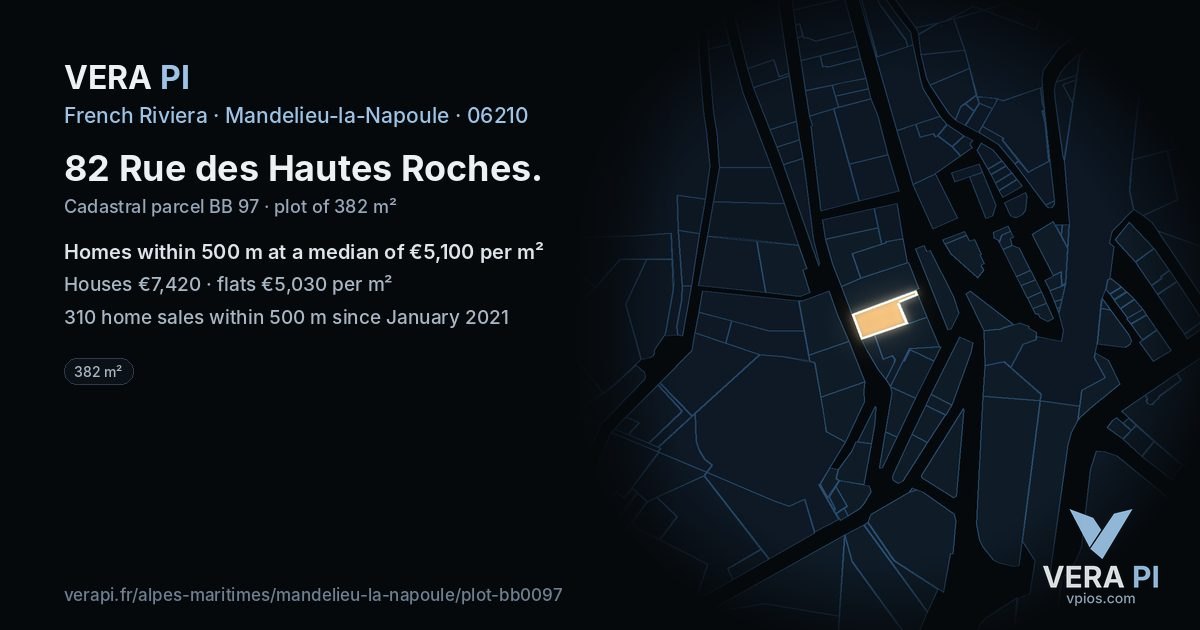 82 Rue des Hautes Roches, Mandelieu-la-Napoule at night – the plot lit, the parcels around coloured by the prices near them