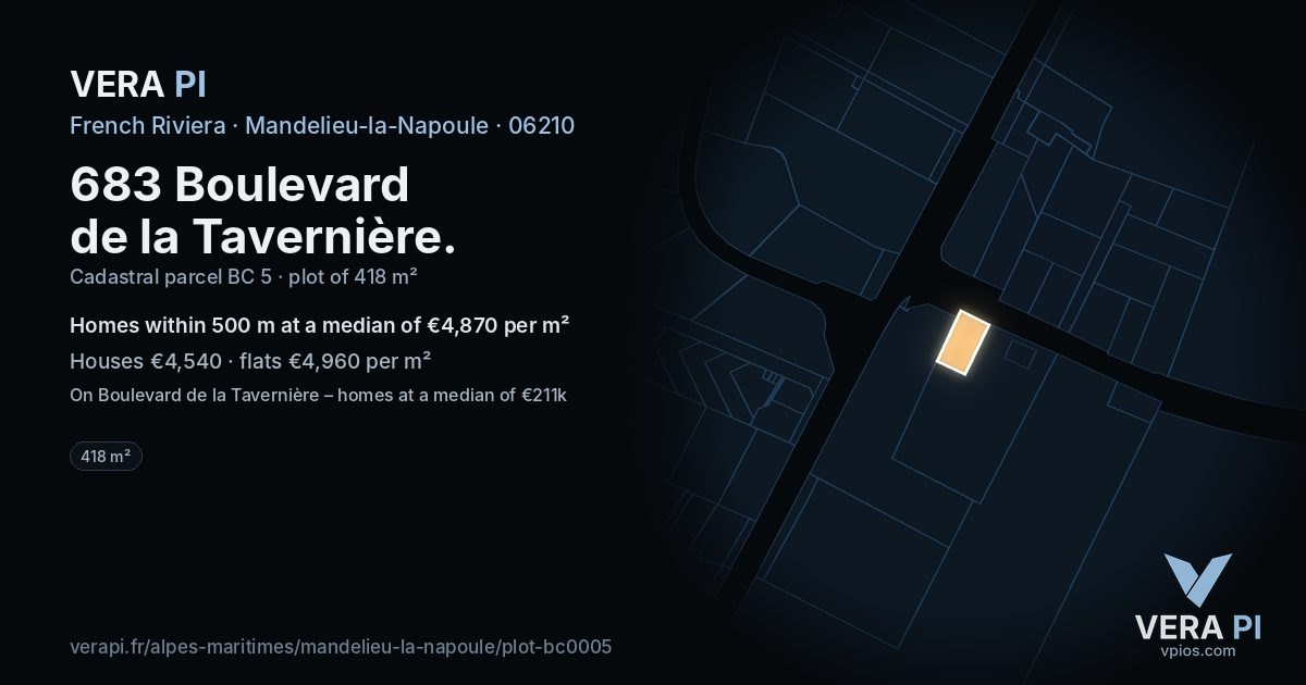 683 Boulevard de la Tavernière, Mandelieu-la-Napoule at night – the plot lit, the parcels around coloured by the prices near them