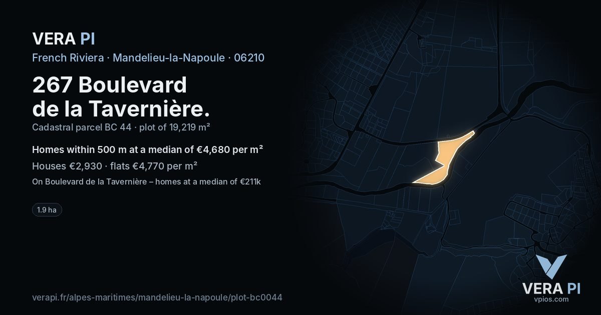 267 Boulevard de la Tavernière, Mandelieu-la-Napoule at night – the plot lit, the parcels around coloured by the prices near them
