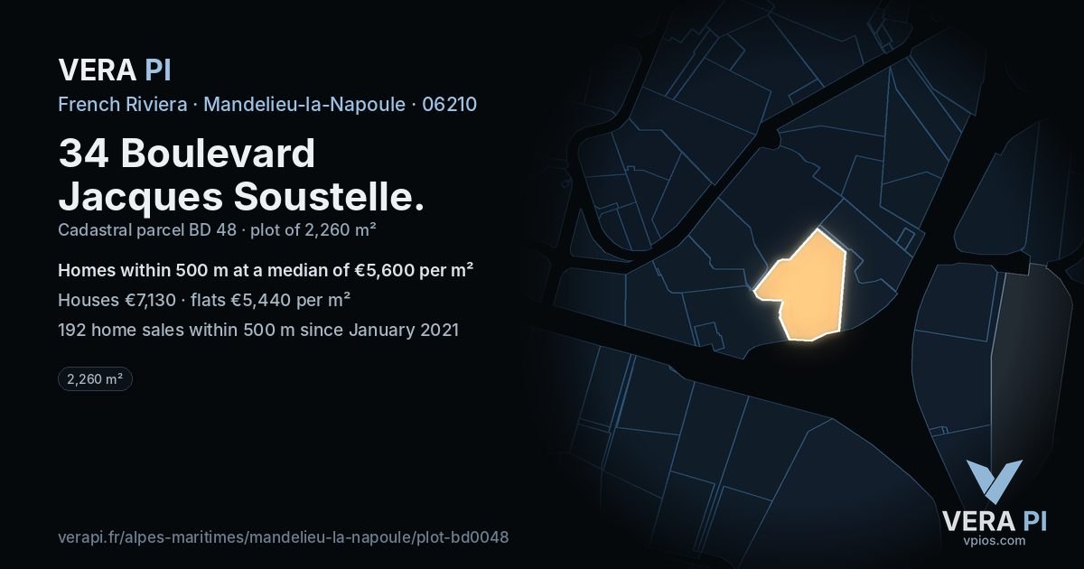 34 Boulevard Jacques Soustelle, Mandelieu-la-Napoule at night – the plot lit, the parcels around coloured by the prices near them
