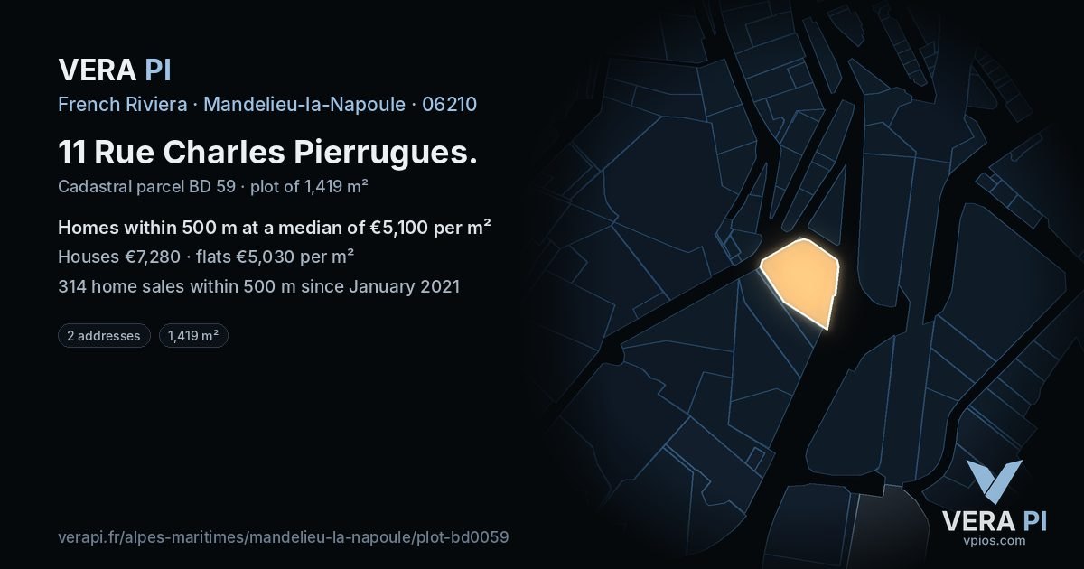 11 Rue Charles Pierrugues, Mandelieu-la-Napoule at night – the plot lit, the parcels around coloured by the prices near them