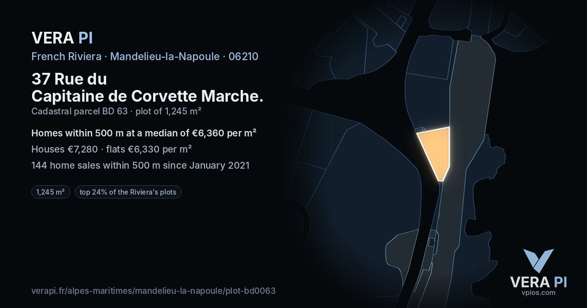 37 Rue du Capitaine de Corvette Marche, Mandelieu-la-Napoule at night – the plot lit, the parcels around coloured by the prices near them