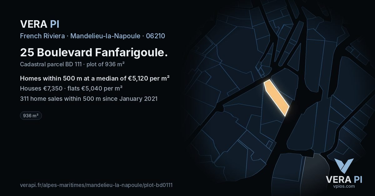 25 Boulevard Fanfarigoule, Mandelieu-la-Napoule at night – the plot lit, the parcels around coloured by the prices near them