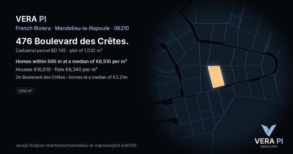 476 Boulevard des Crêtes, Mandelieu-la-Napoule at night – the plot lit, the parcels around coloured by the prices near them