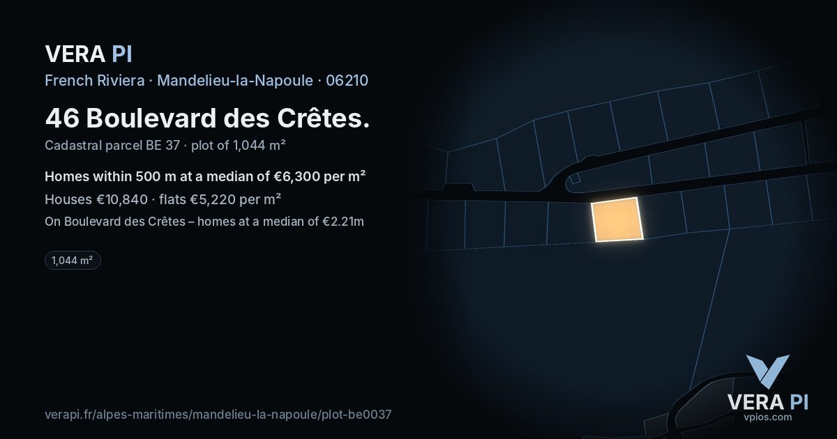 46 Boulevard des Crêtes, Mandelieu-la-Napoule at night – the plot lit, the parcels around coloured by the prices near them