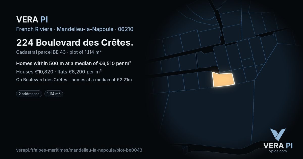 224 Boulevard des Crêtes, Mandelieu-la-Napoule at night – the plot lit, the parcels around coloured by the prices near them