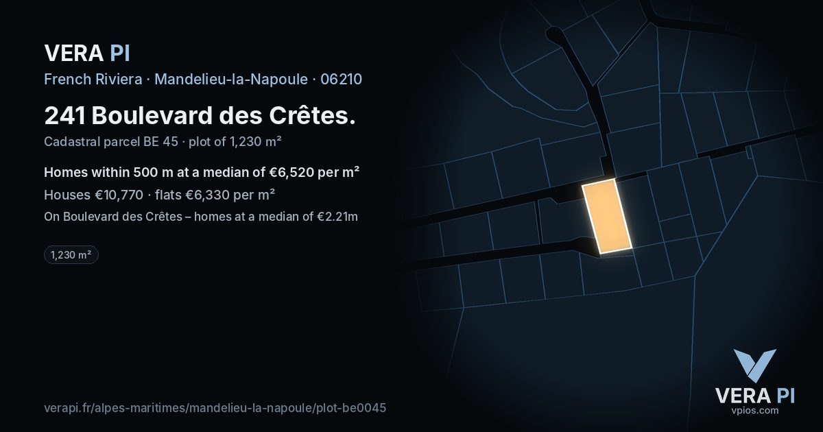 241 Boulevard des Crêtes, Mandelieu-la-Napoule at night – the plot lit, the parcels around coloured by the prices near them