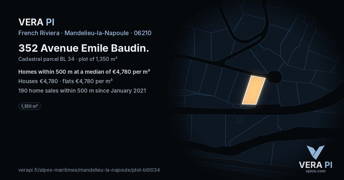 352 Avenue Emile Baudin, Mandelieu-la-Napoule at night – the plot lit, the parcels around coloured by the prices near them