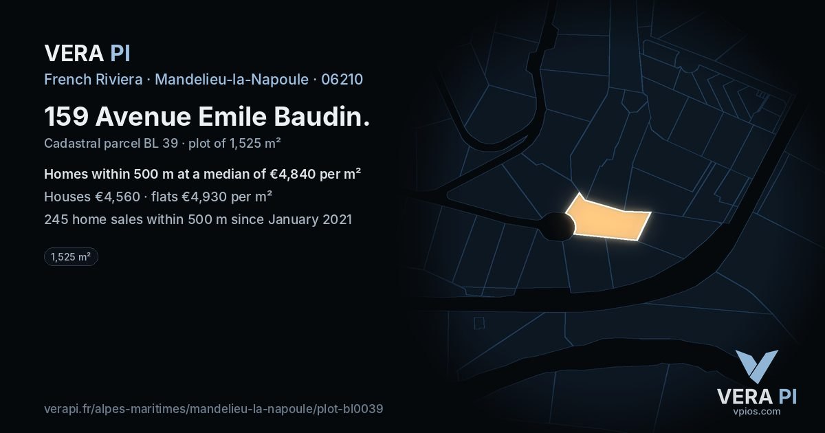 159 Avenue Emile Baudin, Mandelieu-la-Napoule at night – the plot lit, the parcels around coloured by the prices near them