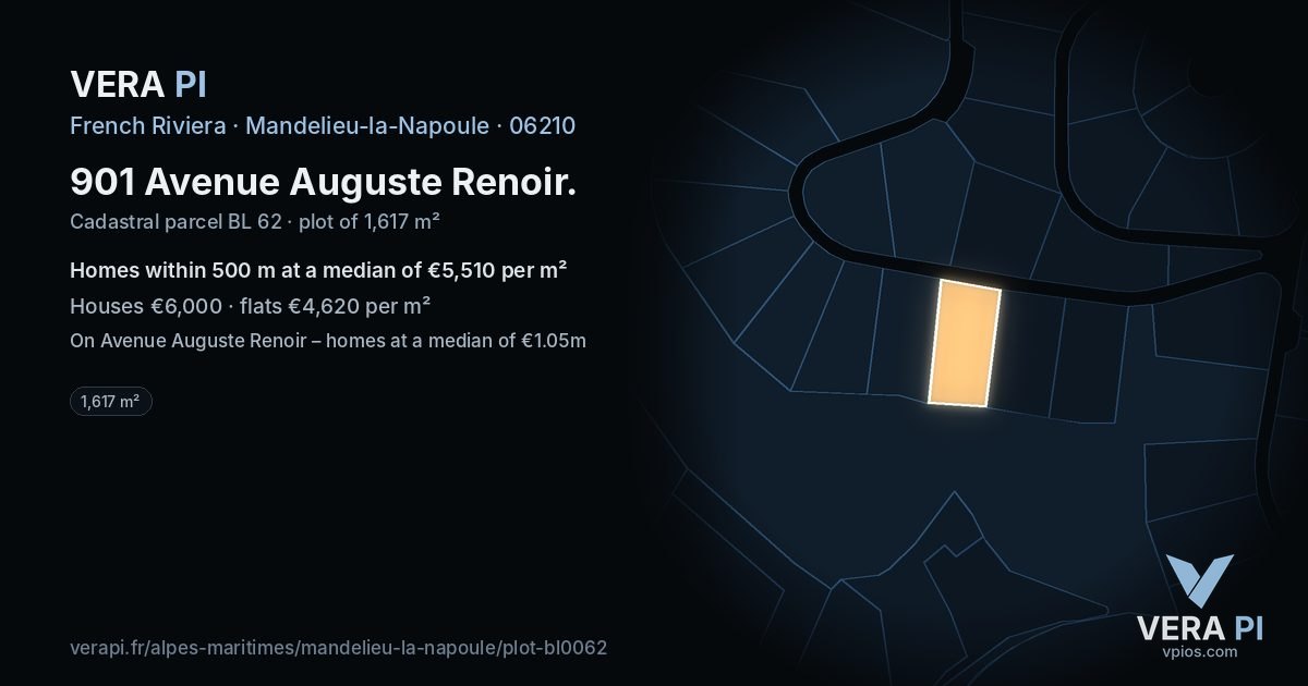 901 Avenue Auguste Renoir, Mandelieu-la-Napoule at night – the plot lit, the parcels around coloured by the prices near them