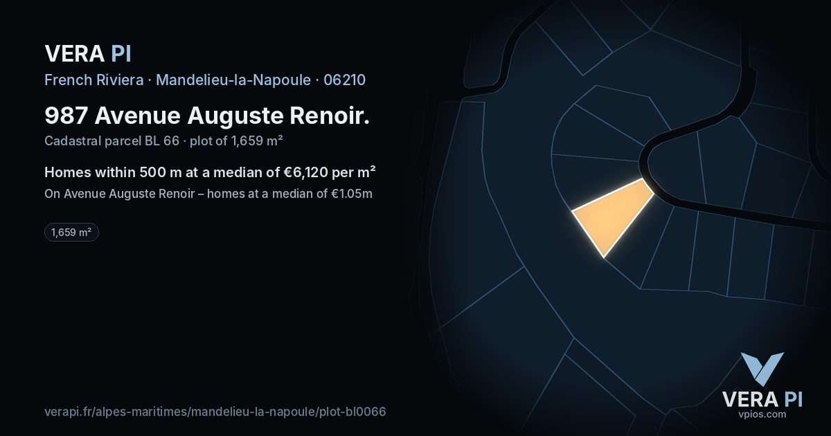 987 Avenue Auguste Renoir, Mandelieu-la-Napoule at night – the plot lit, the parcels around coloured by the prices near them