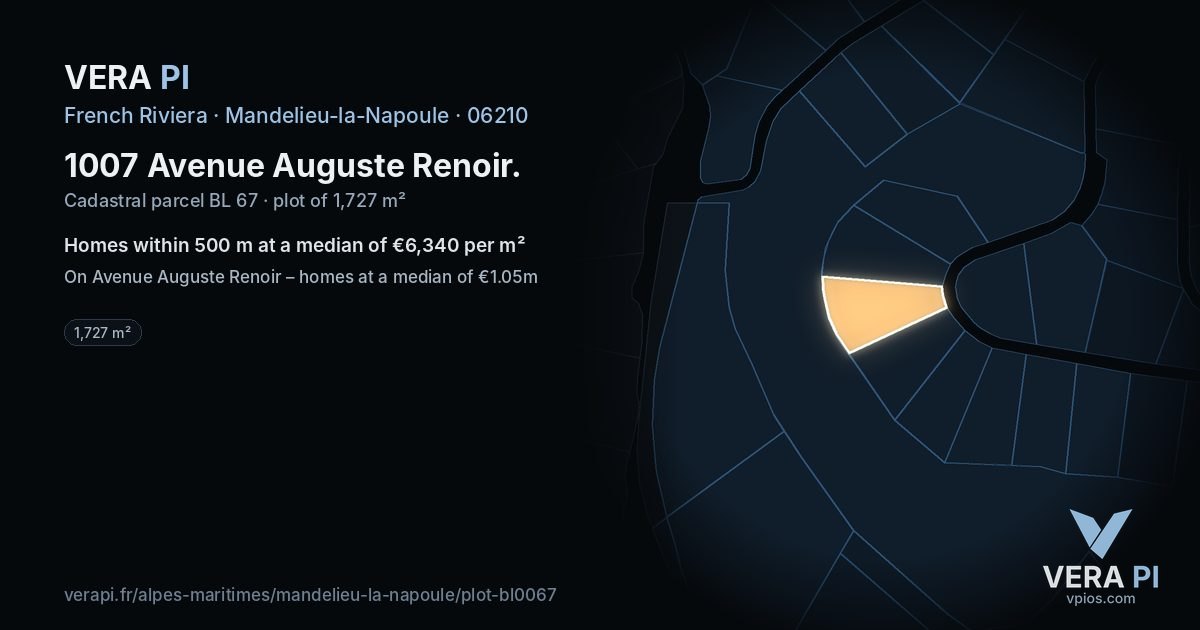 1007 Avenue Auguste Renoir, Mandelieu-la-Napoule at night – the plot lit, the parcels around coloured by the prices near them