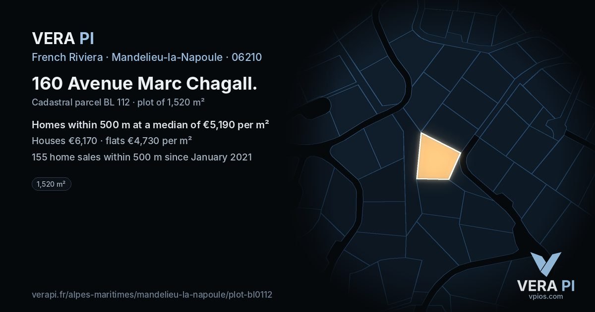 160 Avenue Marc Chagall, Mandelieu-la-Napoule at night – the plot lit, the parcels around coloured by the prices near them