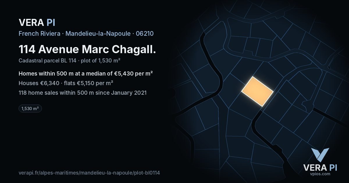 114 Avenue Marc Chagall, Mandelieu-la-Napoule at night – the plot lit, the parcels around coloured by the prices near them