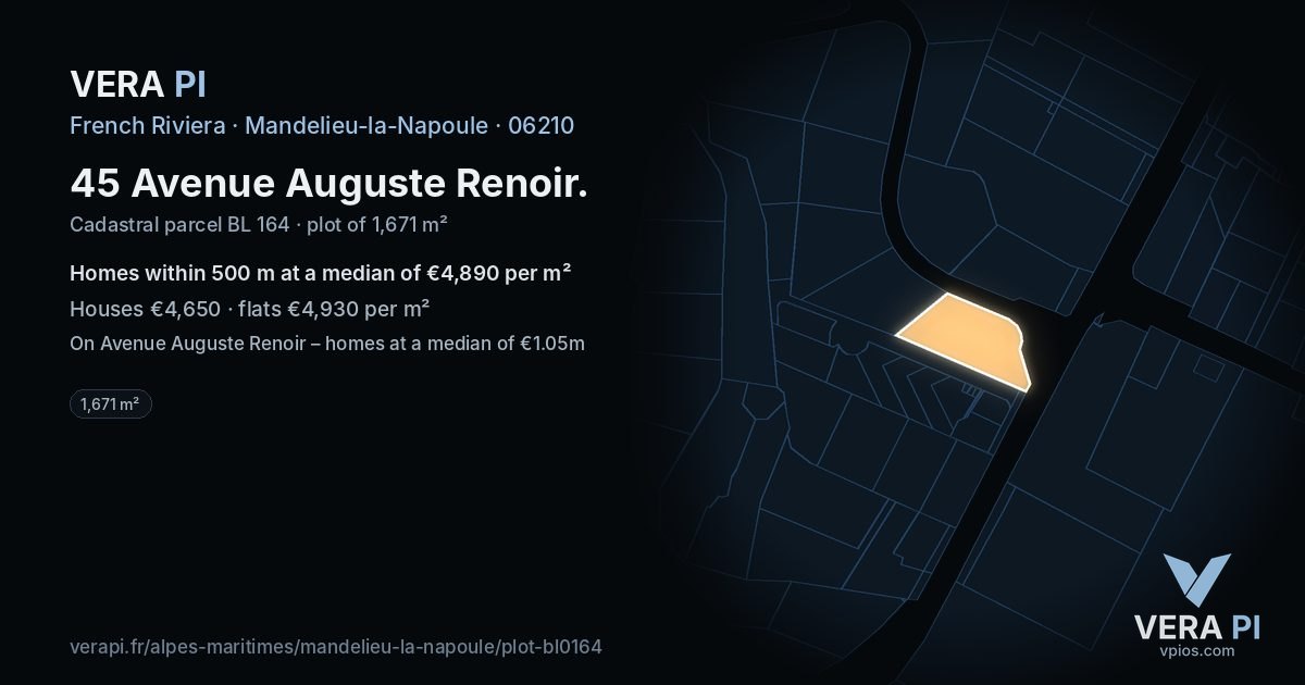 45 Avenue Auguste Renoir, Mandelieu-la-Napoule at night – the plot lit, the parcels around coloured by the prices near them