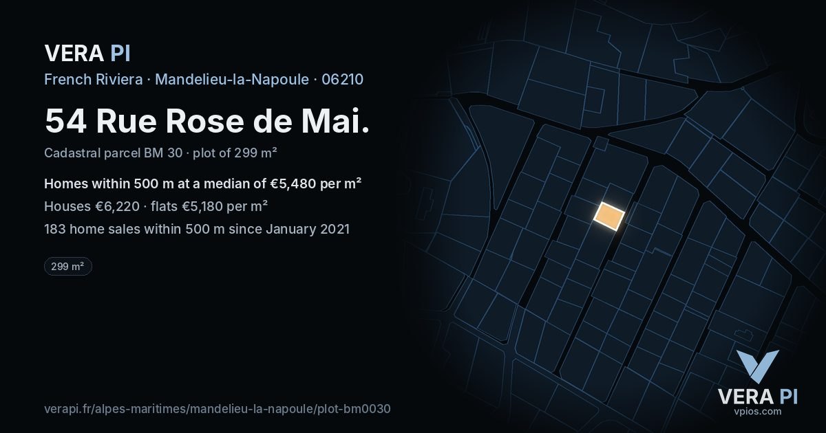 54 Rue Rose de Mai, Mandelieu-la-Napoule at night – the plot lit, the parcels around coloured by the prices near them