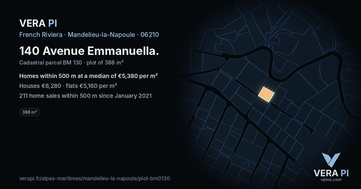 140 Avenue Emmanuella, Mandelieu-la-Napoule at night – the plot lit, the parcels around coloured by the prices near them