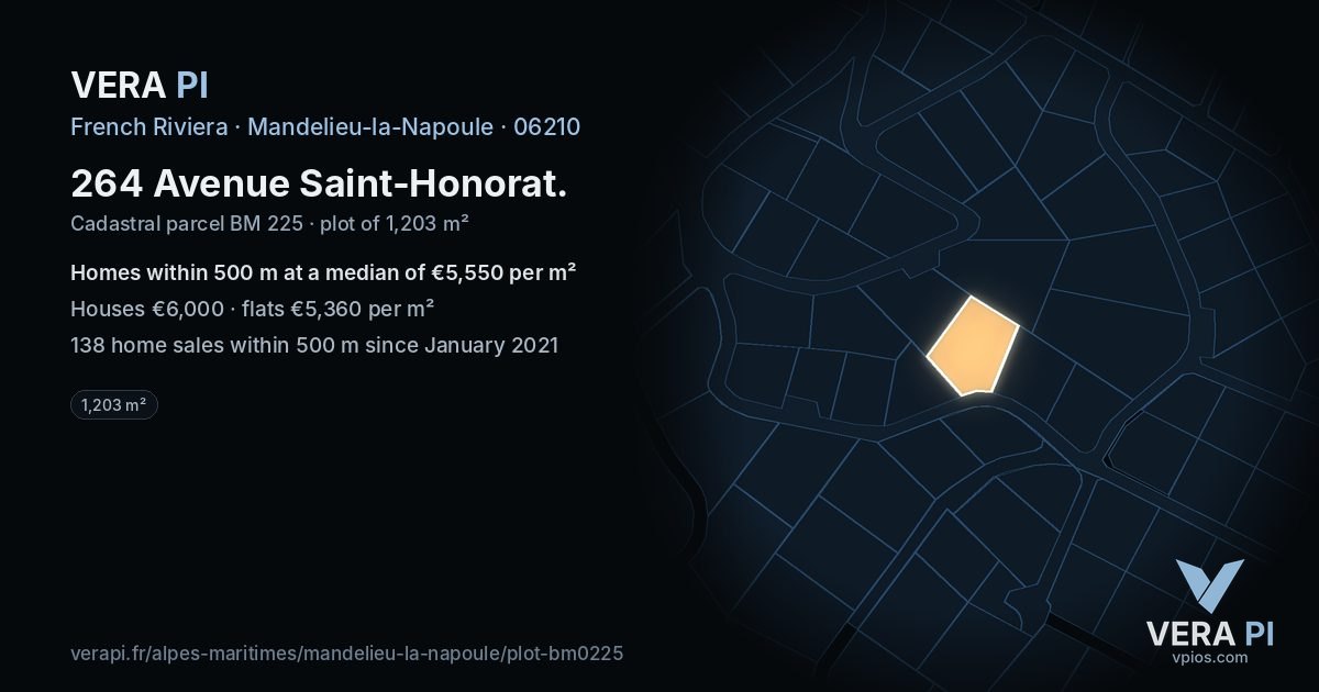 264 Avenue Saint-Honorat, Mandelieu-la-Napoule at night – the plot lit, the parcels around coloured by the prices near them