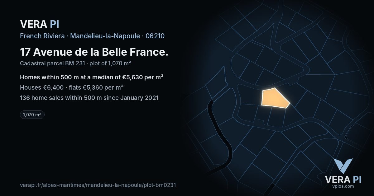 17 Avenue de la Belle France, Mandelieu-la-Napoule at night – the plot lit, the parcels around coloured by the prices near them