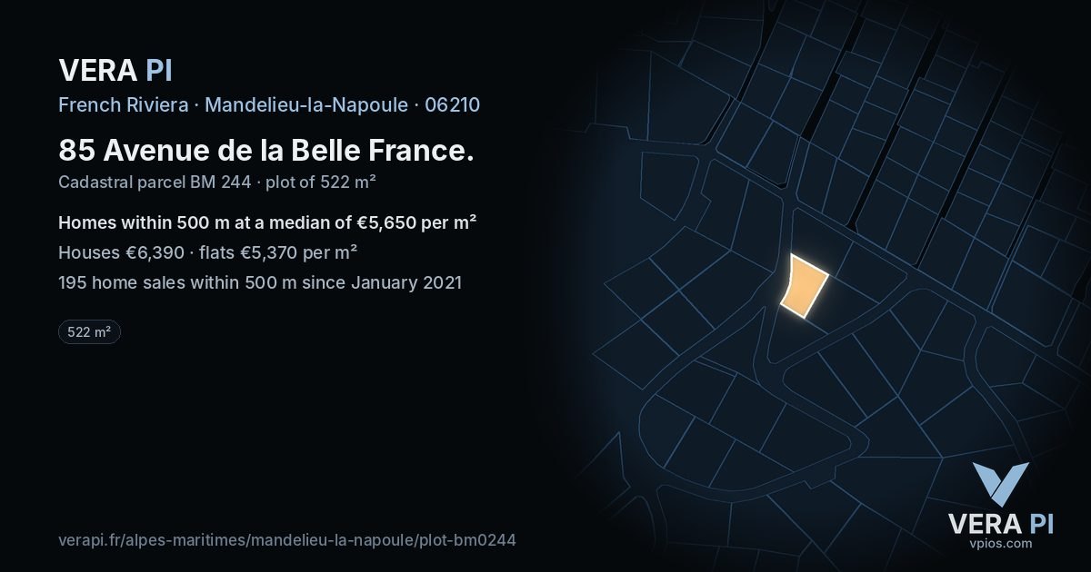 85 Avenue de la Belle France, Mandelieu-la-Napoule at night – the plot lit, the parcels around coloured by the prices near them